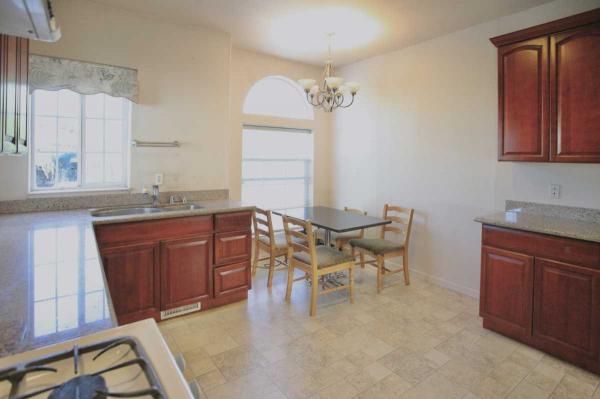 2005 Fleetwood Mobile Home
