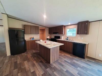 Mobile Home at 82 Deerwood Park Centralia, IL 62801