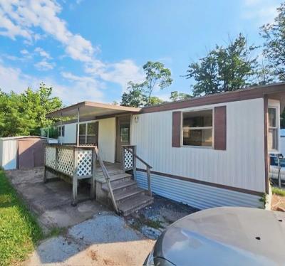 Mobile Home at 7109 Timber Ridge Center Quincy, IL 62305