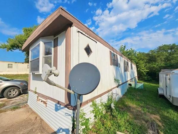 2000 Mobile Home