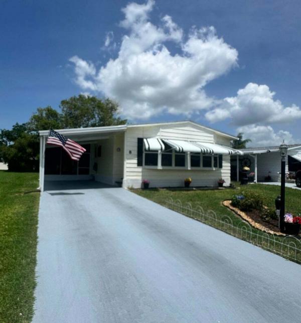 Photo 1 of 2 of home located at 8 Grande Camino Place Fort Pierce, FL 34951
