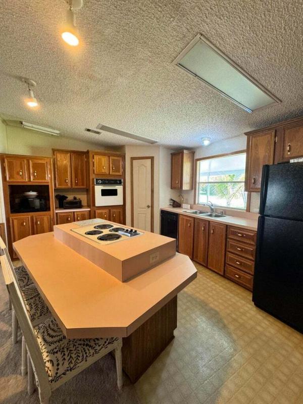1989 Mobile Home