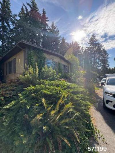 Mobile Home at Crestview Mobile Manor 5814 79th Street Ct E Puyallup, WA 98371