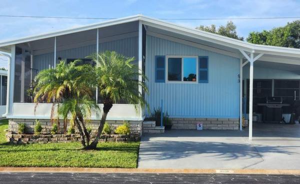 Photo 1 of 2 of home located at 5200 28th Street North, #673 Saint Petersburg, FL 33714