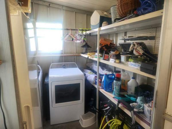 1984 Palm Harbor Manufactured Home
