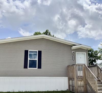 Photo 1 of 7 of home located at 4087 Porters Mill Fort Wayne, IN 46818