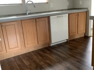 Photo 3 of 6 of home located at 6730 Autumn Chase Fort Wayne, IN 46818