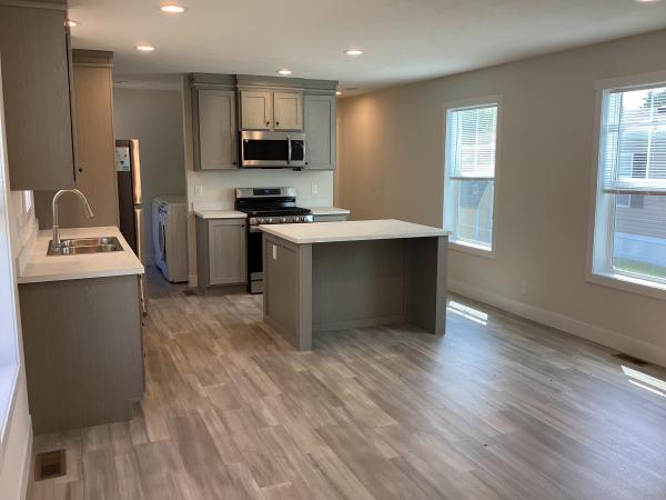 2025 Clayton 81TMP16602AH25S Mobile Home