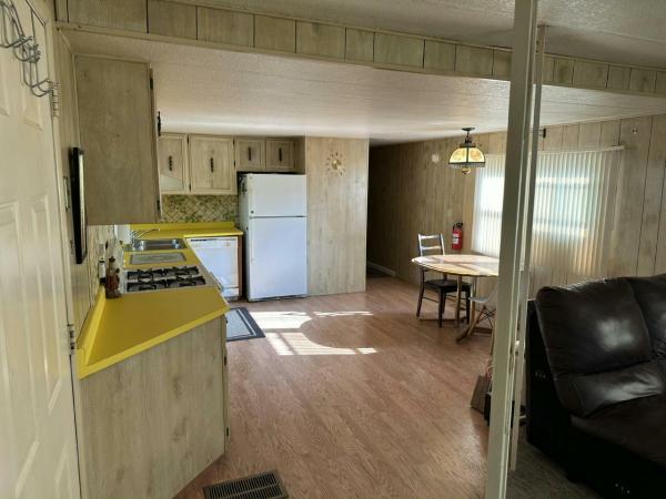 1979 MAR CUM Manufactured Home