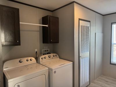 Photo 5 of 6 of home located at 10414 W Xavier Ct Conroe, TX 77303