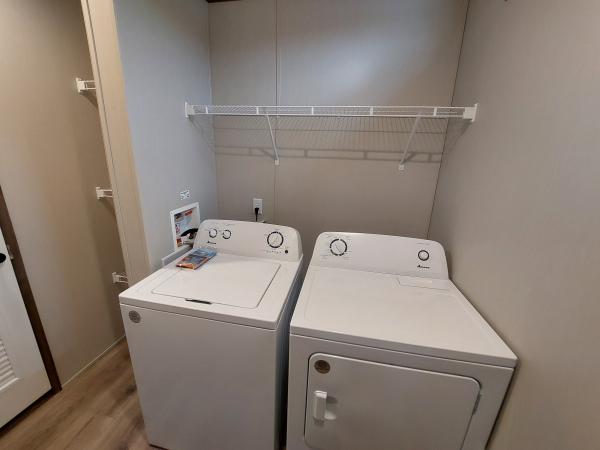 2024 CLAYTON 31RSV16763X Mobile Home