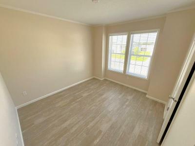 Photo 4 of 15 of home located at 5460 Bahia Way Brooksville, FL 34601