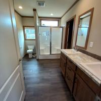 2024 Clatyon 32DEV28604A Mobile Home