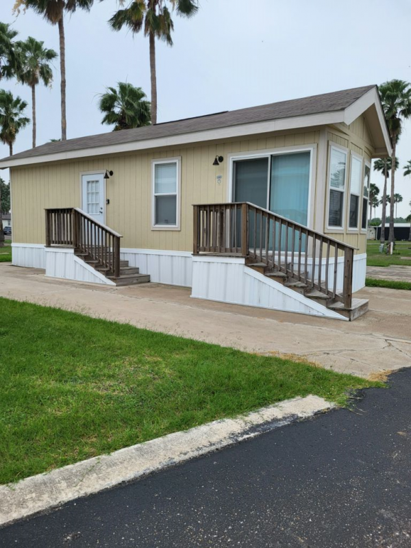 Photo 2 of 2 of home located at 602 N. Victoria Road Rv3272 Donna, TX 78537