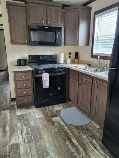 Photo 3 of 5 of home located at 602 N. Victoria Road Rv3336 Donna, TX 78537