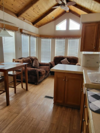 2006 Athens CT Park Model Mobile Home