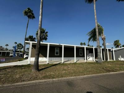 Photo 4 of 6 of home located at 602 N. Victoria Road Mh166 Donna, TX 78537