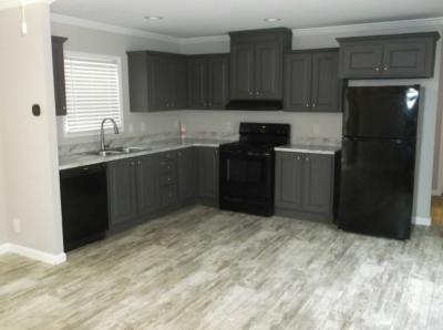 Photo 4 of 13 of home located at 3941 Charleston Highway #257 West Columbia, SC 29172