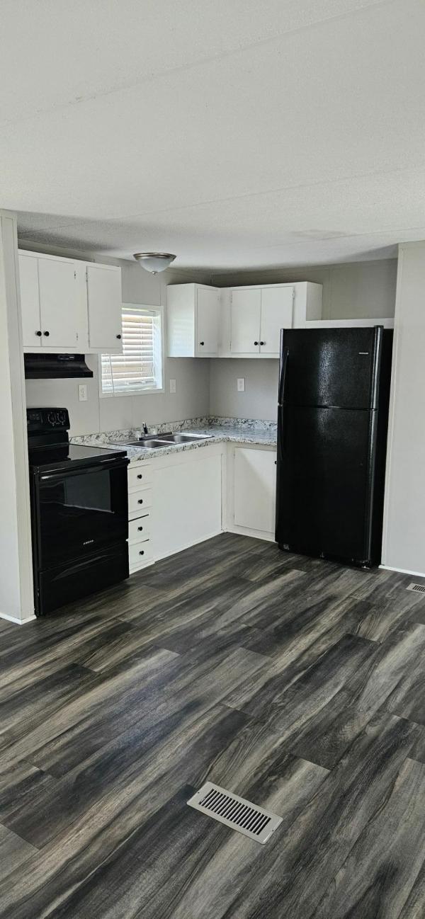 2005 Patriot Homes Lincoln Park Mobile Home