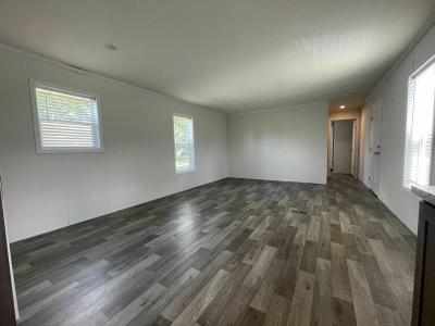 Photo 4 of 33 of home located at 15862 Villaire #460 Clinton Township, MI 48038