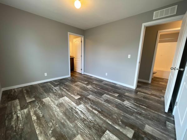 2021 Clayton - Middlebury Mobile Home