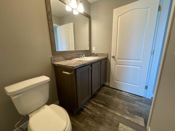 2021 Clayton - Middlebury Mobile Home