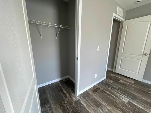 2021 Clayton - Middlebury Mobile Home