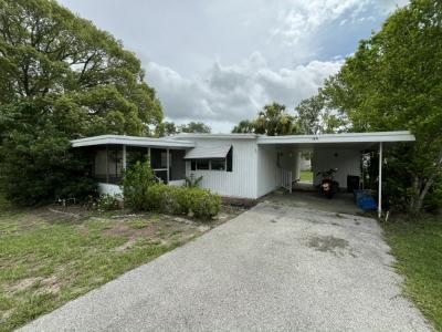 Photo 2 of 16 of home located at 120 Millwood Road Leesburg, FL 34788