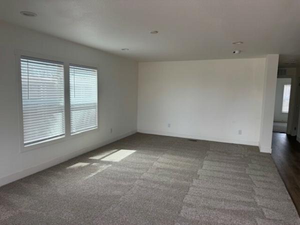 2025 Clayton 51TP028482P Mobile Home