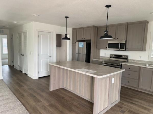 2025 Clayton 51TP028482P Mobile Home