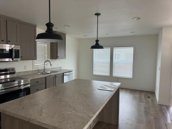 2025 Clayton 51TP028482P Mobile Home