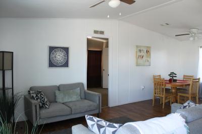 Photo 5 of 9 of home located at 643 Key Biscayne Ave. Davenport, FL 33897