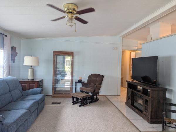 1983 PALM HARBOR HS Mobile Home