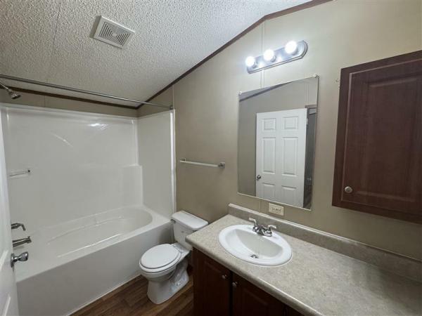 2015 BP-1672-32B  Home