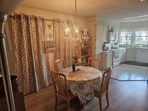 1988 Country HS Mobile Home