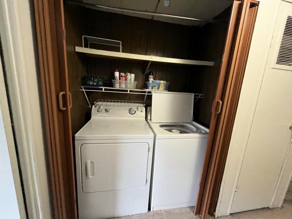 1975 Homette n/a Mobile Home