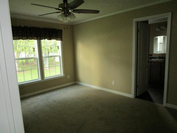 2016 Southern Energy Homes Community Series Mobile Home
