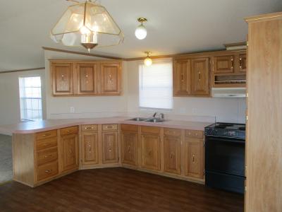 Photo 4 of 9 of home located at 4245 W. Jolly Rd. Lot #180 Lansing, MI 48911