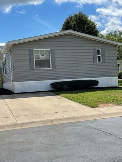 Mobile Home at 28007 Charlemagne #4 Romulus, MI 48174