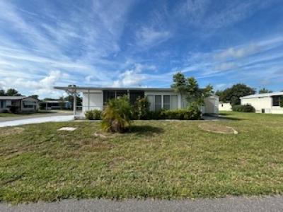 Photo 4 of 13 of home located at 228 Poppy Fruitland Park, FL 34731