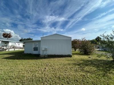 Photo 5 of 12 of home located at 245 Gardenia Fruitland Park, FL 34731