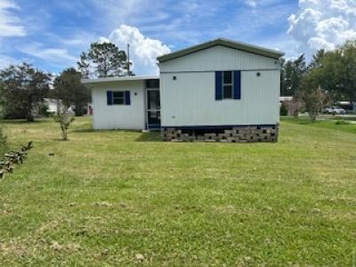 Photo 3 of 12 of home located at 33 Rose Drive Fruitland Park, FL 34731