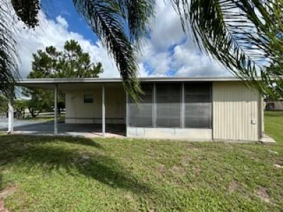 Photo 3 of 17 of home located at 99 Lily Fruitland Park, FL 34731