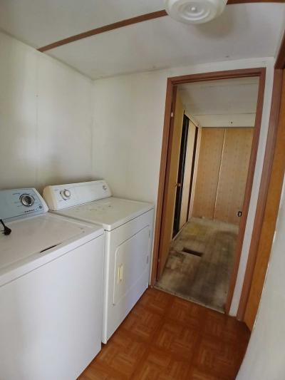 Photo 4 of 7 of home located at 360 Orchid Drive Fruitland Park, FL 34731