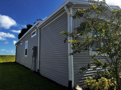 Photo 4 of 14 of home located at 39027 Golf View Ave Dade City, FL 33525
