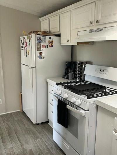 Photo 5 of 11 of home located at 27550 Dupre #432 Romulus, MI 48174
