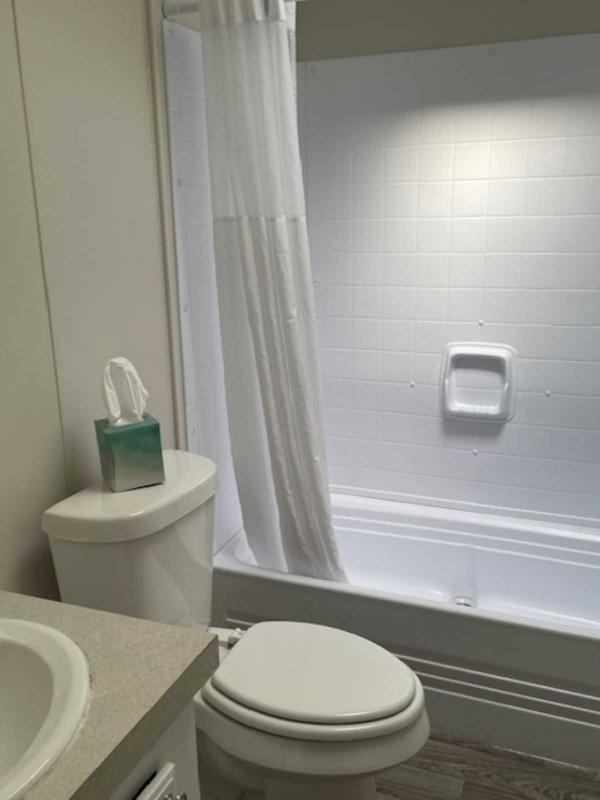 2003 Skyline Manufactured Home