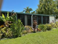 1984 BROO Manufactured Home