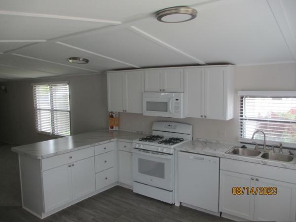 1983 Champion Manufactured Home