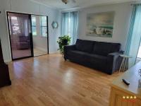 1989 PALM   Home